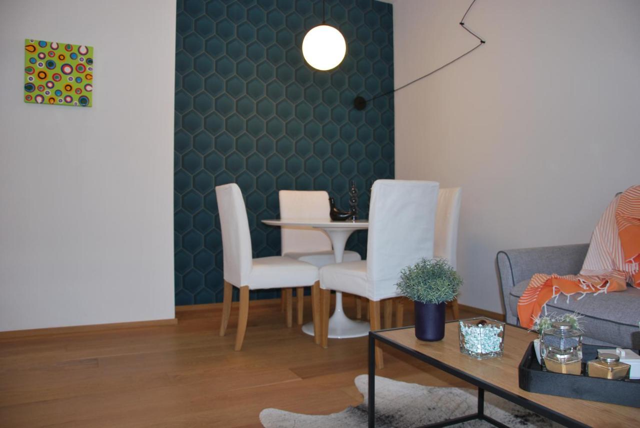 Suite 51 Appartamento Con Terrazzo A 50 Mt Dal Lago - Private Parking (Adults Only) Arona Exterior photo