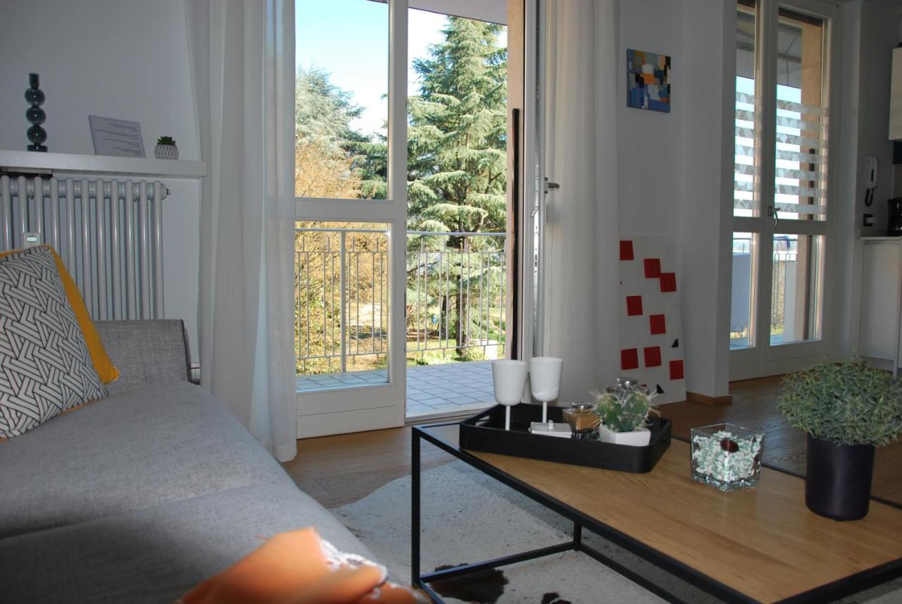 Suite 51 Appartamento Con Terrazzo A 50 Mt Dal Lago - Private Parking (Adults Only) Arona Exterior photo
