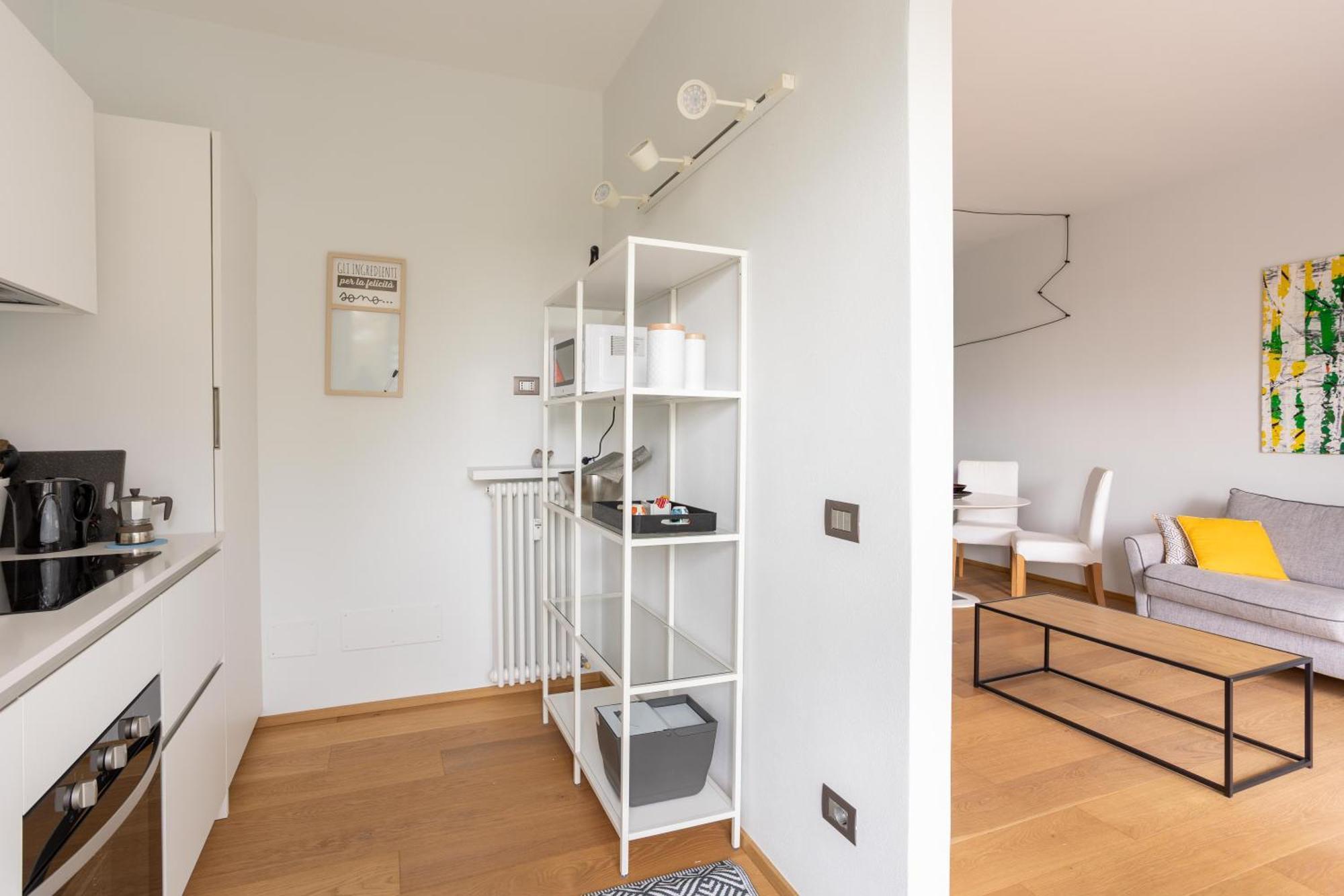 Suite 51 Appartamento Con Terrazzo A 50 Mt Dal Lago - Private Parking (Adults Only) Arona Exterior photo